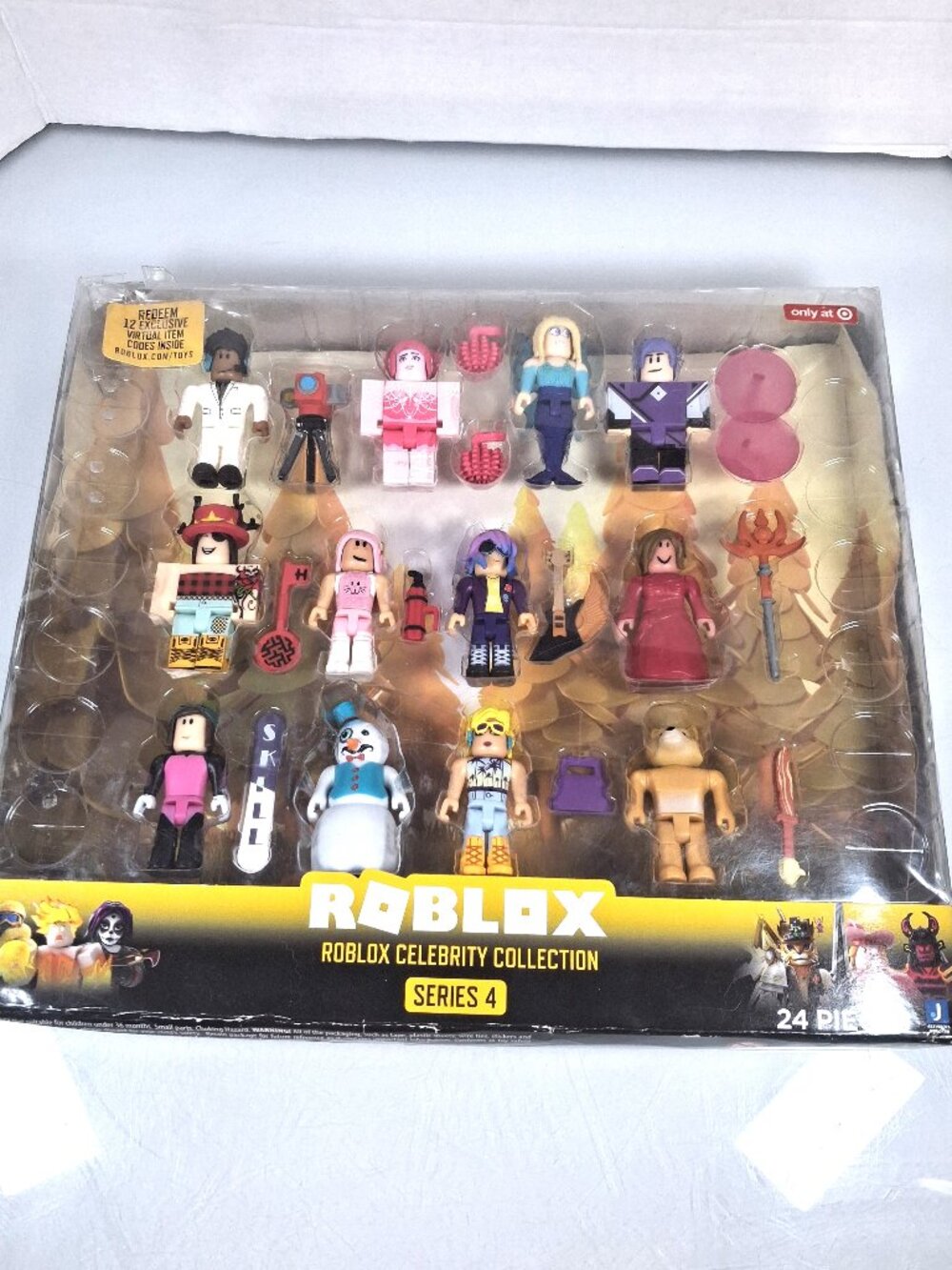 ROBLOX Celebrity Collection Series 4 Target Exclusive 12 Figures NO CODES